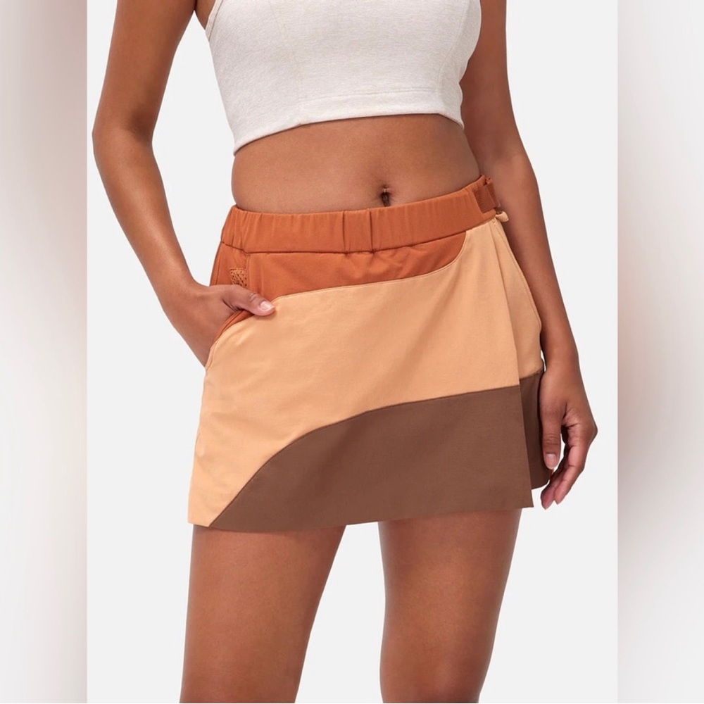 Outdoor Voices Rectrek Skort Zion size medium